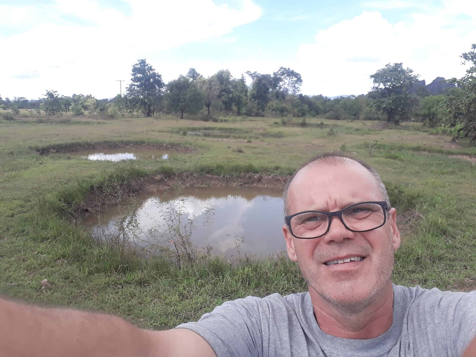 15-Day Ho Chi Minh Trail Bike Tour: Hanoi to Hoi An Epic Cycling Adventure